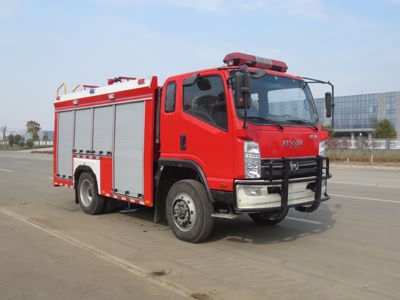 我公司下发二款消防车公告：凯马越野消防车和五十铃7吨泡沫消防车