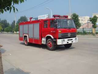 我公司东风153国四7吨泡沫消防车公告已经以发，欢迎订购