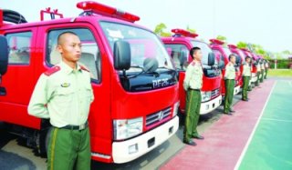 怀宁乡镇配发14辆消防车给14个专职消防队
