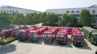 西藏客户订购的11辆东风153消防洒水车分二批顺利发车