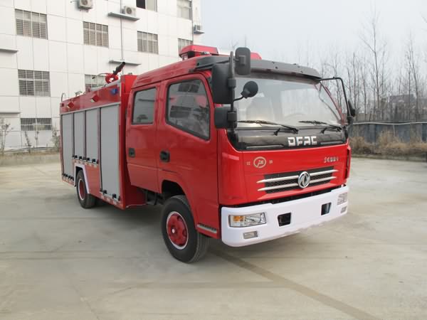 东风多利卡4吨水罐消防车获用户喜爱