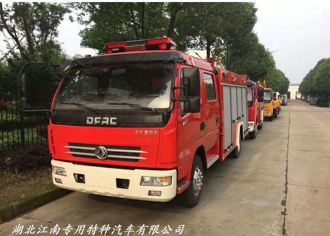 东风多利卡4吨消防车
