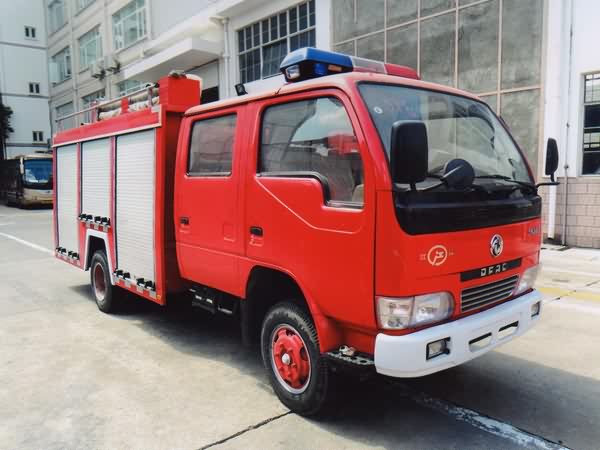 江特牌JDF5050GXFSG10X型水罐消防车技术参数表 